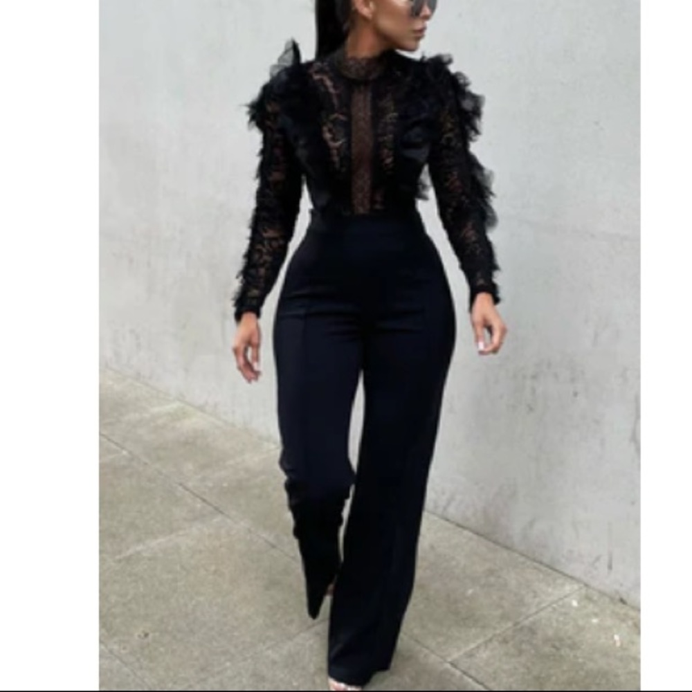 Lace Ruffled Jumpsuit- Size Large - Picture 7 of 8